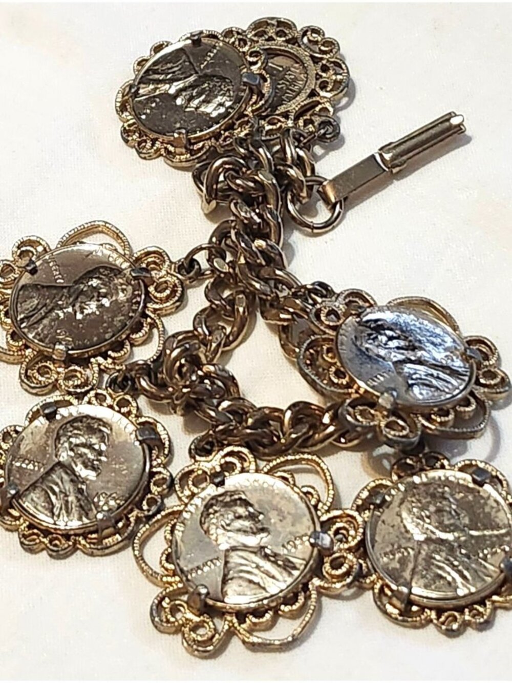 Vintage Gold Tone Coin Charm Bracelet  Intricate Floral Frames & Lincoln Pennies